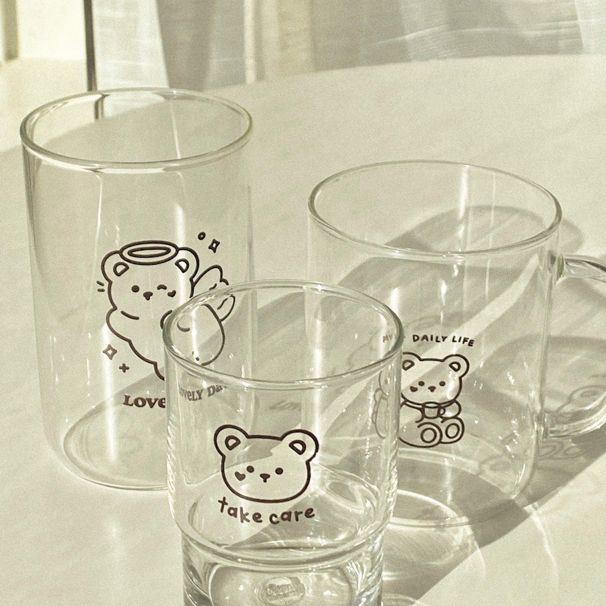 Cute Bear-Themed Transparent Glass Mug Set – Aesthetic Drinkware for Daily Use