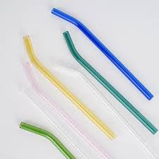 : Hand-Held Bent Glass Straw in Store Display
