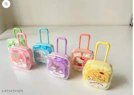 Sanrio-Themed Portable Confetti Soap Box Set – 6 Cute Character Travel Cases